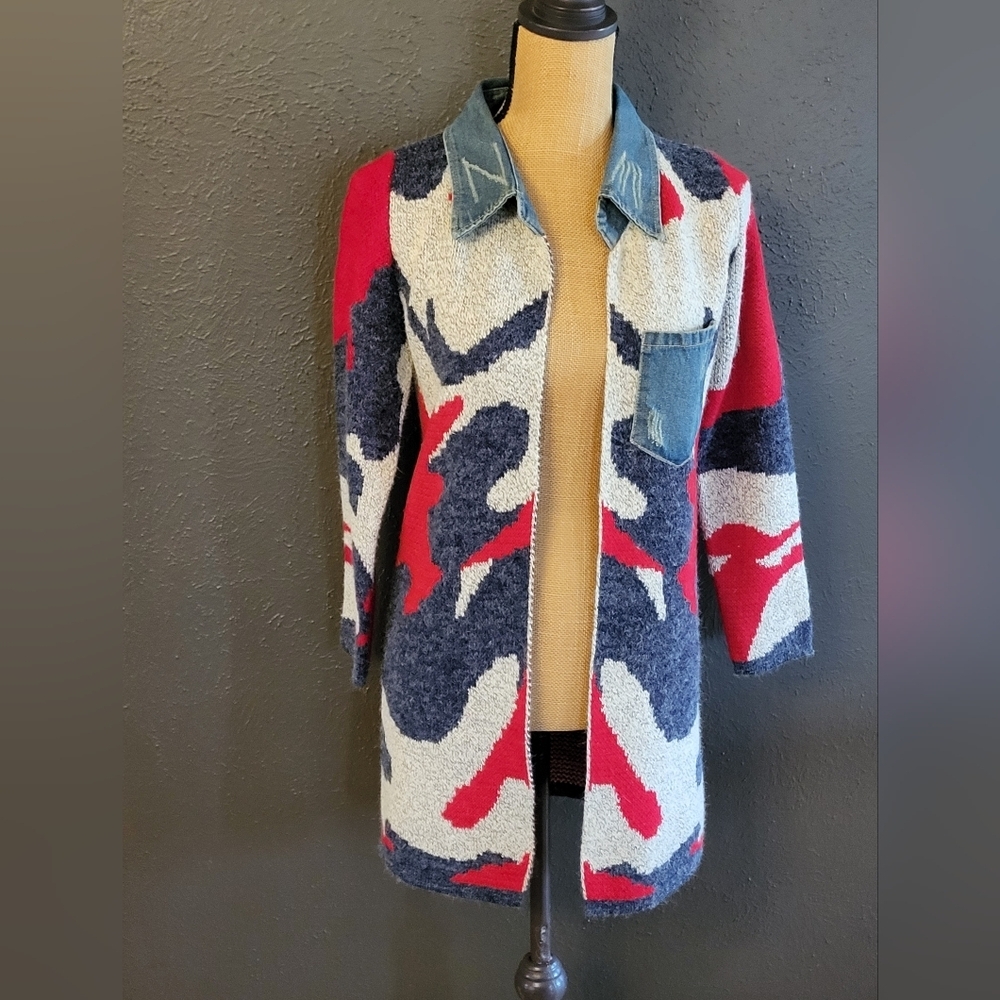 SoHo Chick Small Open Cardigan Red/Blue/Gray